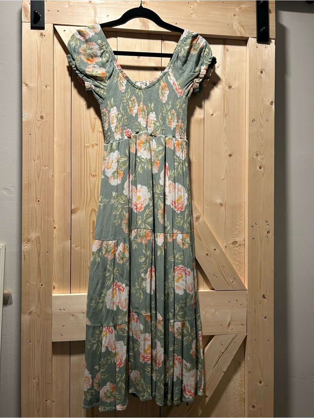 Smocked Puff-Sleeve Maxi Dress in Sage Floral